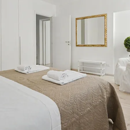 Ca' D'Oro Canal View Apartment - 2 Bedrooms-3
